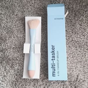 Alleyoop Multi-Tasker 4-in-1 Makeup Brush